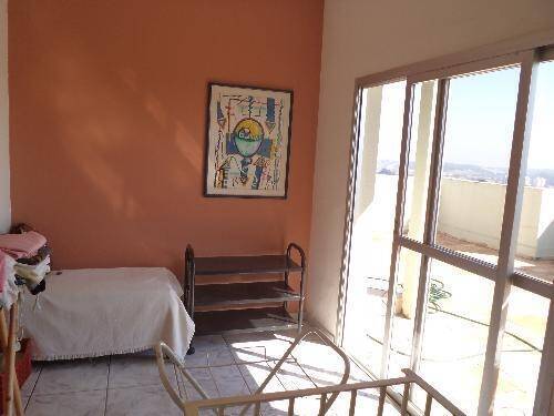 COND. HORTO DE SANTO ANTÔNIO - COBERTURA - AU 140m²