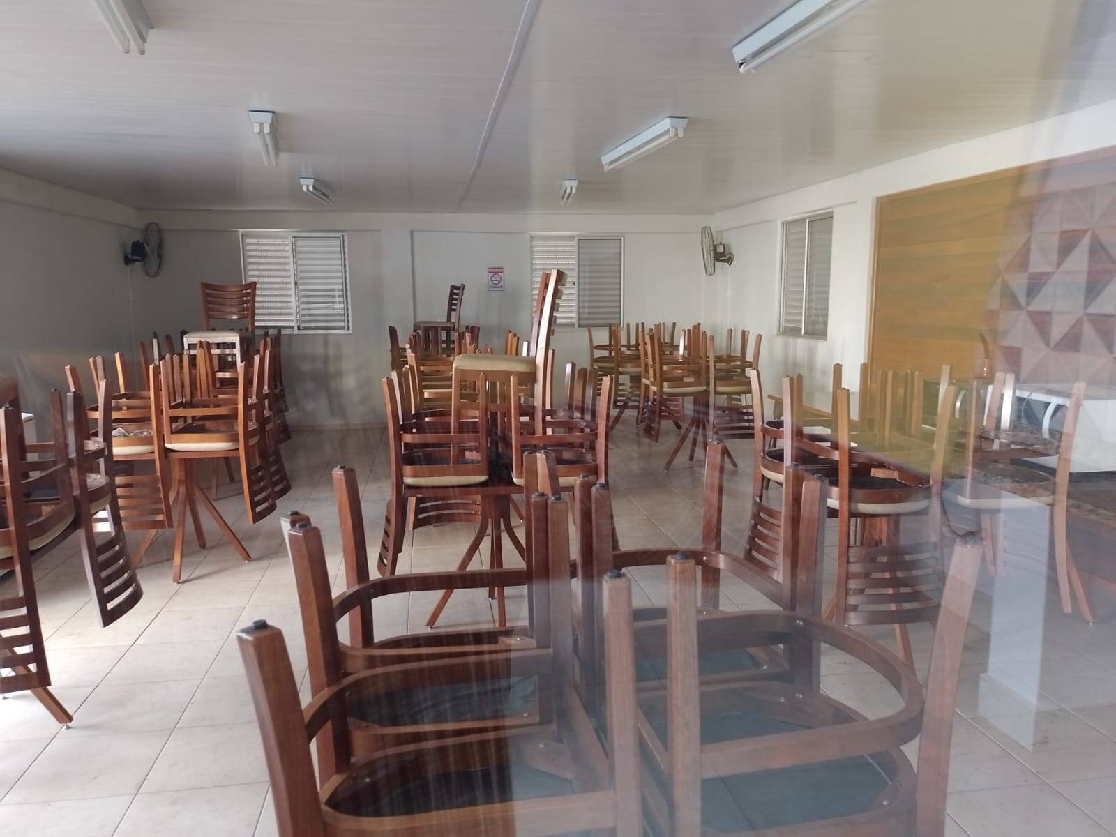 JEQUITIBÁS - AV 14 DE DEZEMBRO - 3 DORMS. (SUÍTE) - 1 VAGA COBERTA
