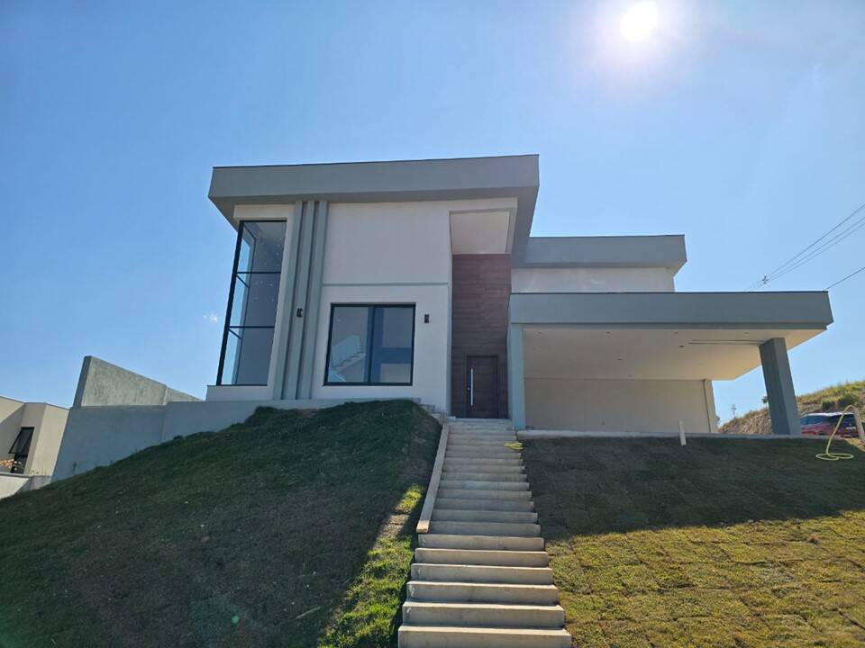 TERRA CAXAMBÚ - 4 DORMS. - 4 VAGAS - AT 1.035m² - AC 390m²