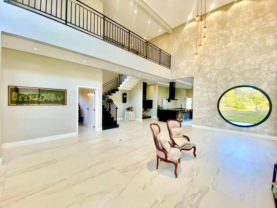 BRISAS JUNDIAÍ - 3 DORMS. - 4 VAGAS - AT 455m² - AC 380m²