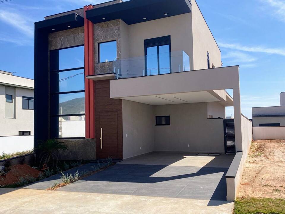 RESERVA ERMIDA - 3 SUÍTES - AT 250m² - AC 194m² - PISCINA