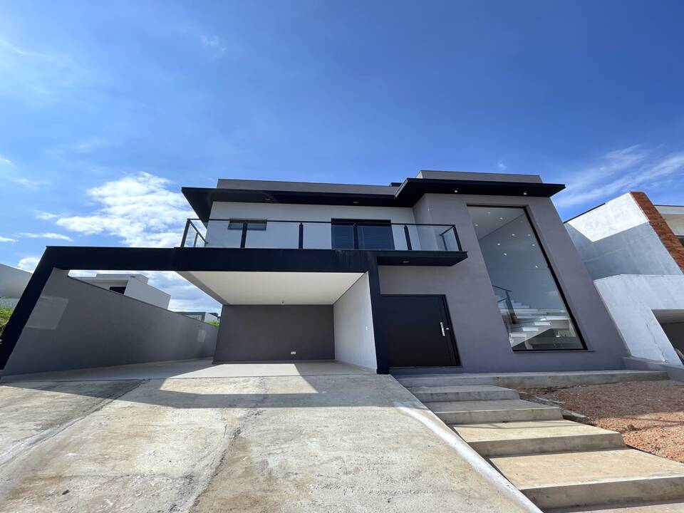 CONDOMÍNIO RESERVA ERMIDA - 3 SUÍTES - 4 VAGAS - AT 250m² - AC 200m²