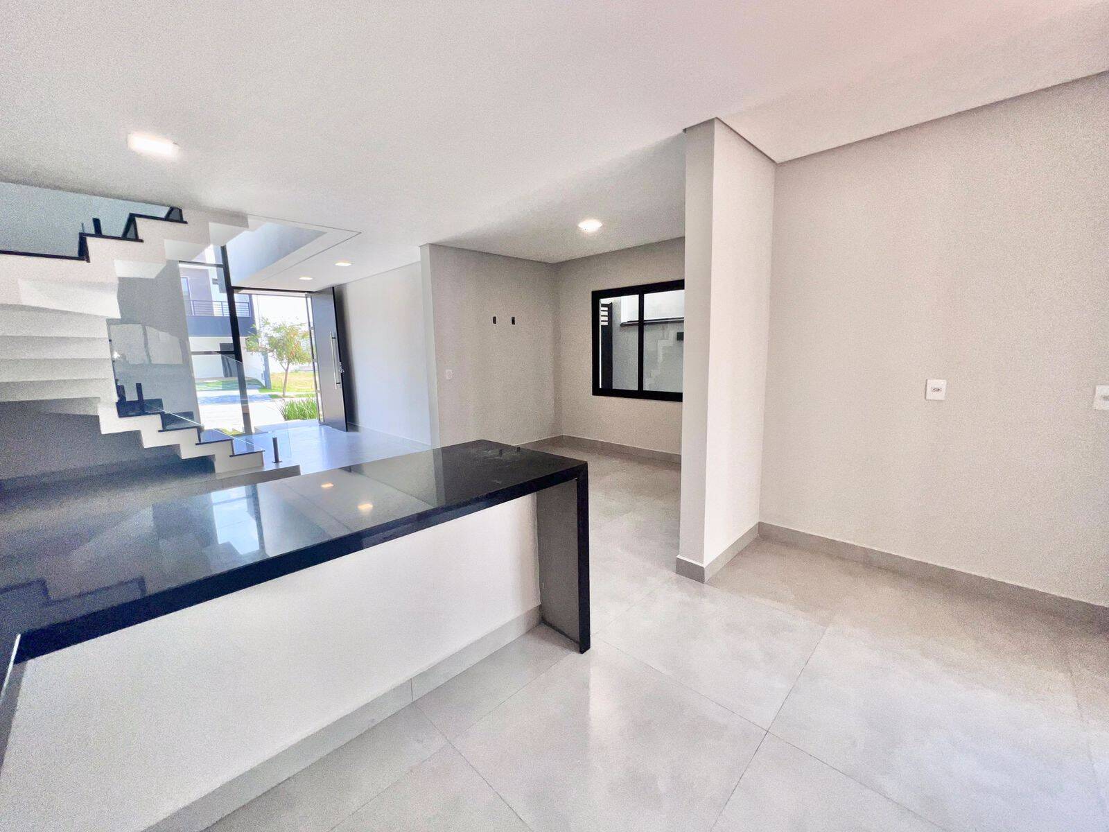 CONDOMÍNIO RESERVA DA MATA - AC 180m² - 3 DORMS. (SUÍTE) - 2 VAGAS