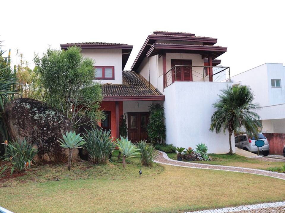 CONDOMÍNIO MOINHO DE VENTO - AC 344m² - AT 1.329m² - 3 SUÍTES
