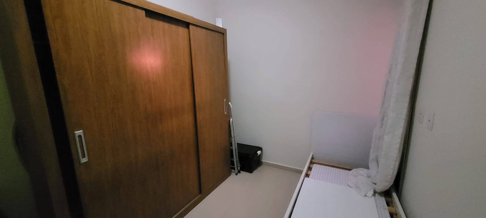 MORADA DO HORTO - 3 DORMS. (SUÍTE) - 4 VAGAS - AT 242m² - AC 180m²