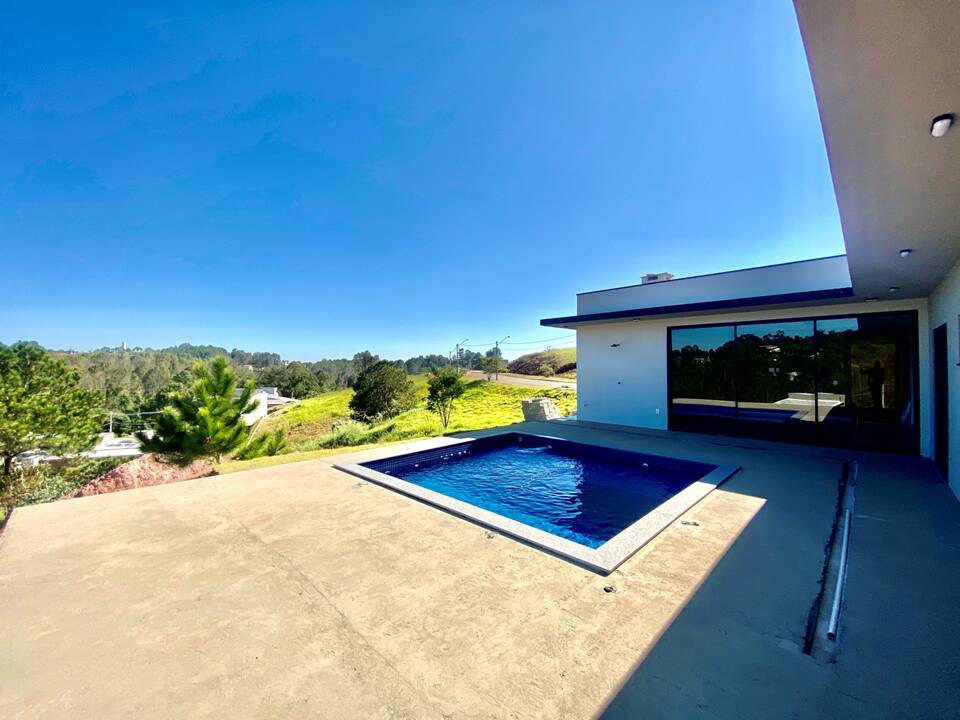 TERRA CAXAMBÚ - TÉRREA - NOVA - AT 1.000m² - AC 250m² - PISCINA - 8 VAGAS