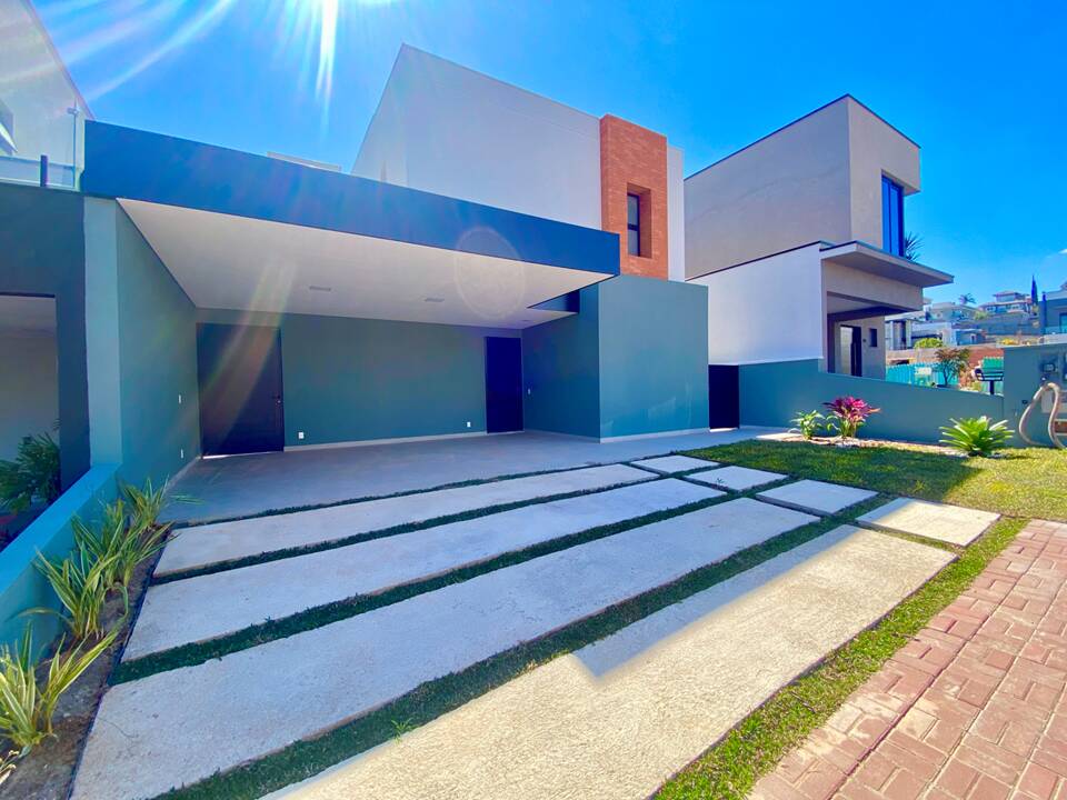 CONDOMÍNIO BRISAS JUNDIAÍ - 3 SUÍTES - 4 VAGAS - AC 267m² - AT 360m²