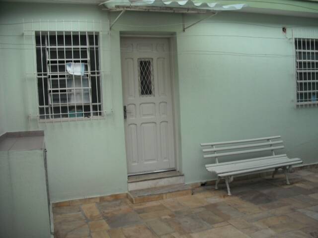 VILA PROGRESSO - TÉRREA - 3 DORMS. (SUÍTE) - 4 VAGAS - AT 315m² - AC 140m²