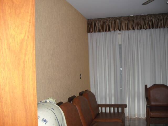 VILA PROGRESSO - TÉRREA - 3 DORMS. (SUÍTE) - 4 VAGAS - AT 315m² - AC 140m²