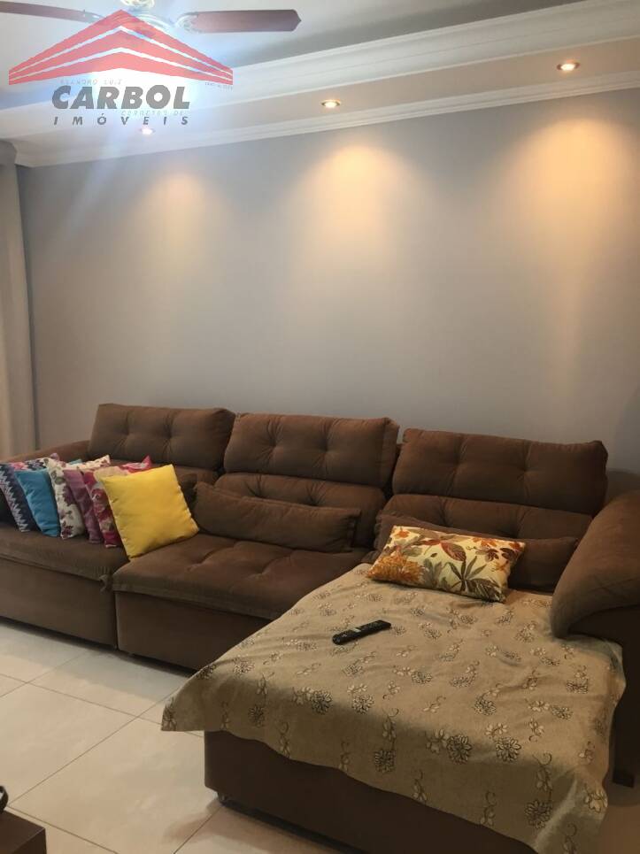 Casa, 3 quartos, 200 m² - Foto 2