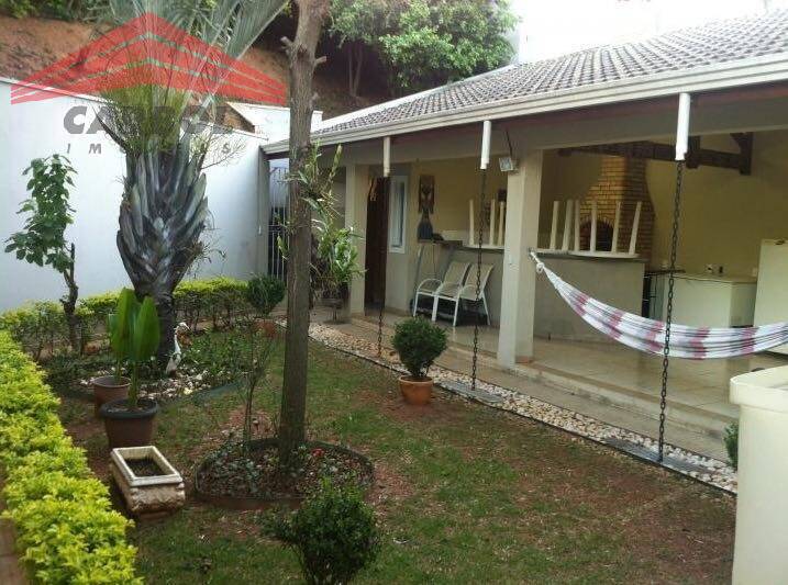Casa à venda com 4 quartos, 295m² - Foto 4