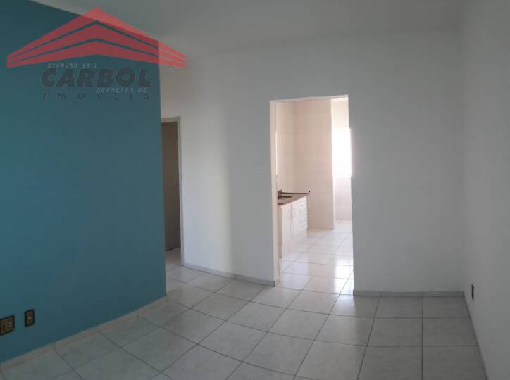 Apartamento à venda com 2 quartos, 60m² - Foto 4