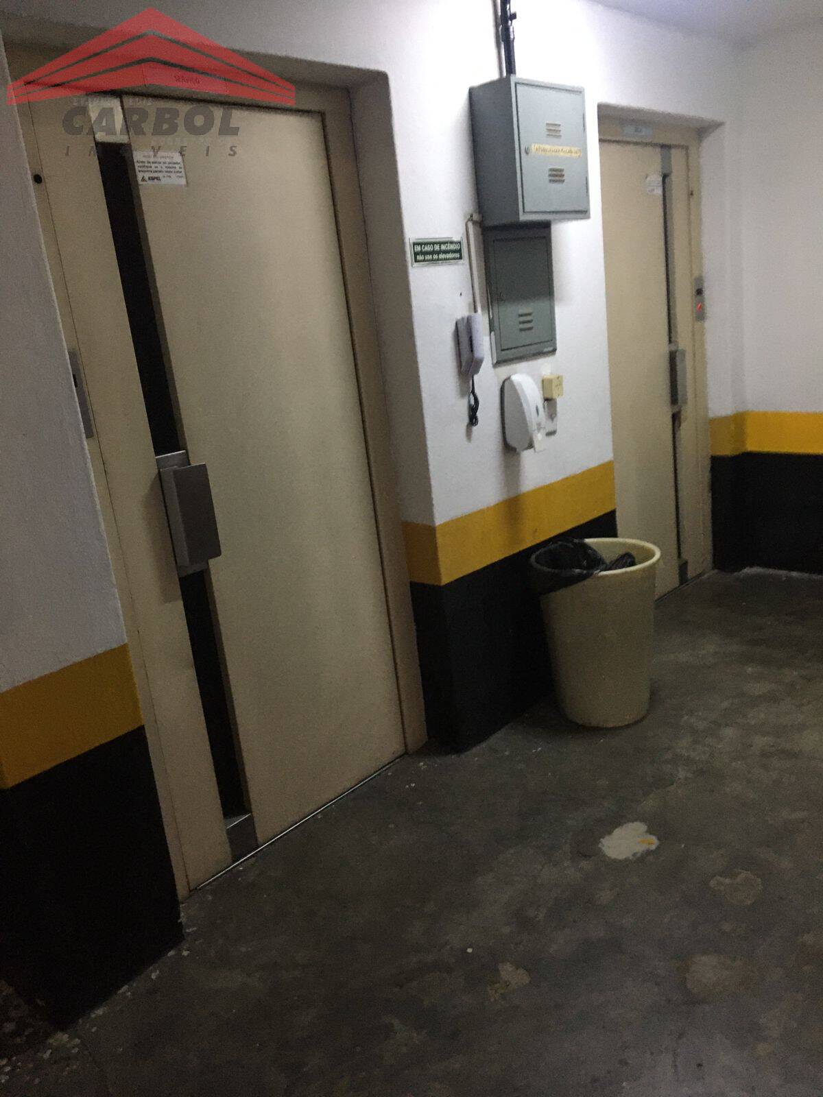 Apartamento para alugar com 2 quartos, 81m² - Foto 29