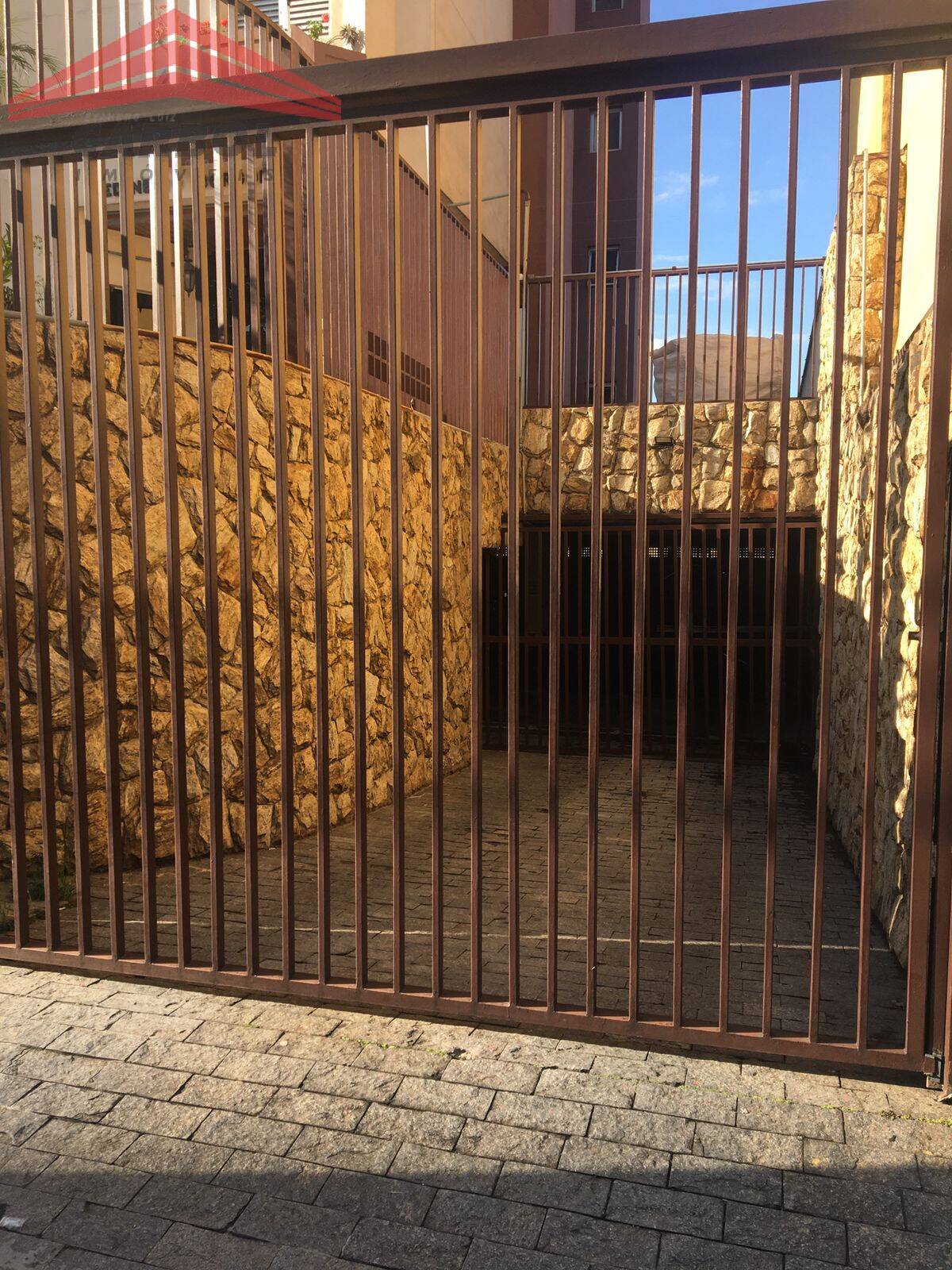Apartamento para alugar com 2 quartos, 81m² - Foto 31