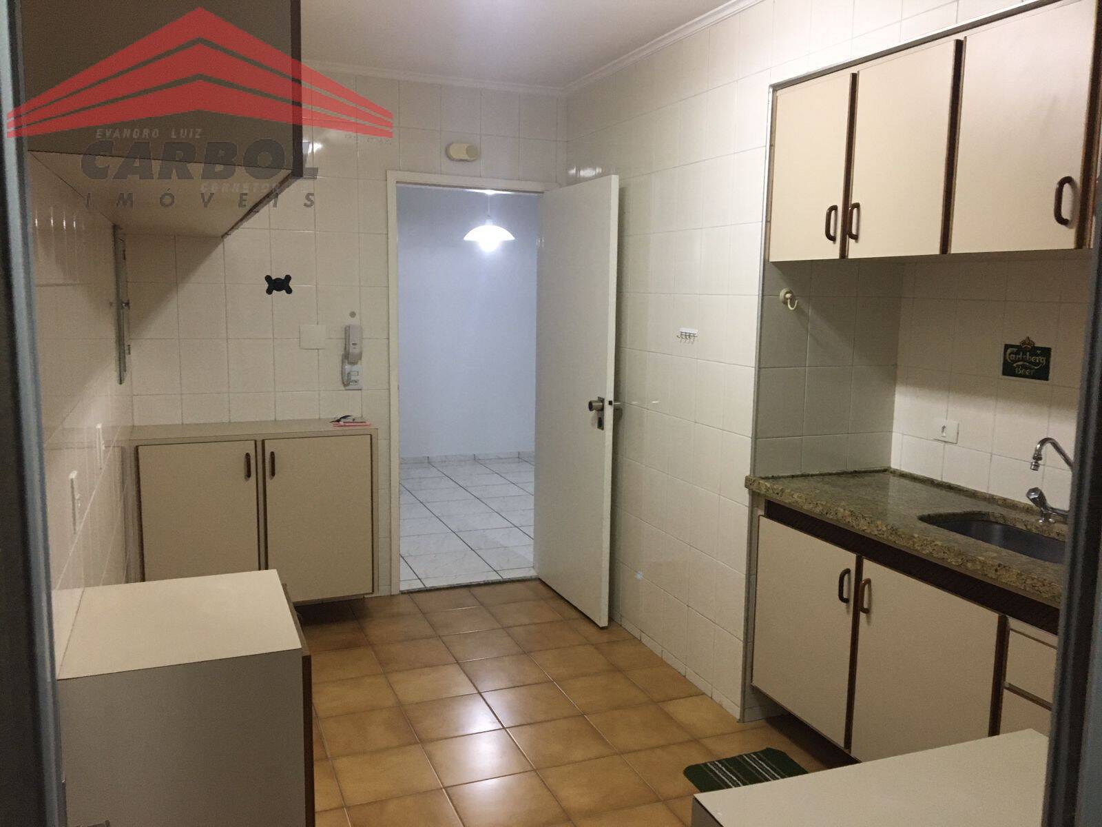 Apartamento para alugar com 2 quartos, 81m² - Foto 7