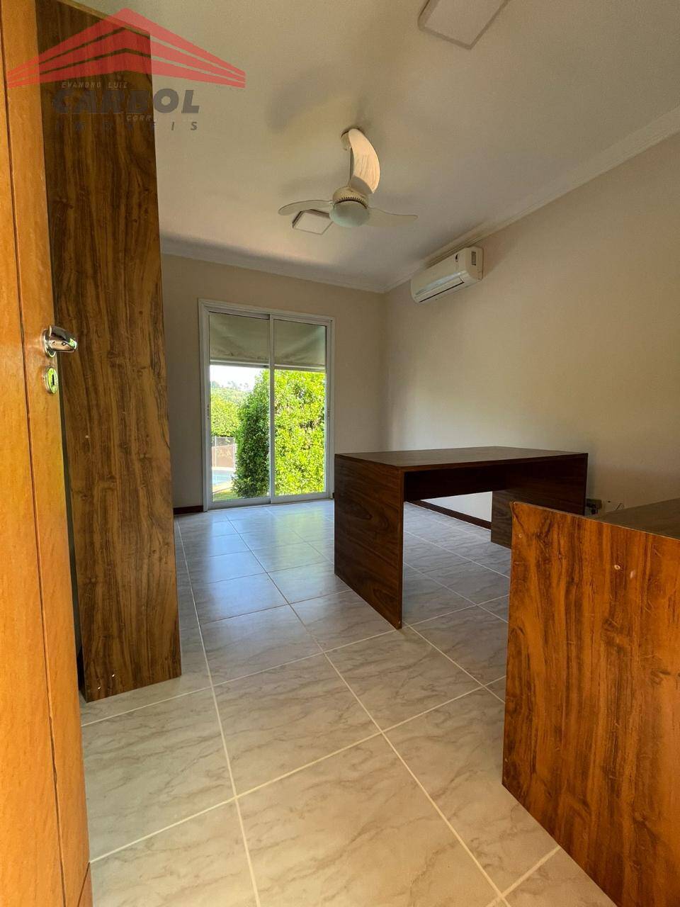 Casa de Condomínio para alugar com 4 quartos, 360m² - Foto 24