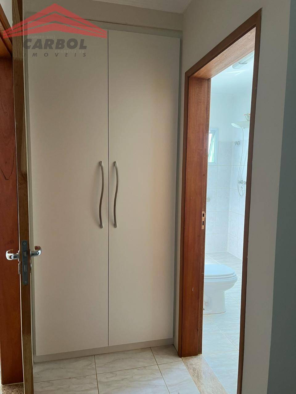 Casa de Condomínio para alugar com 4 quartos, 360m² - Foto 26