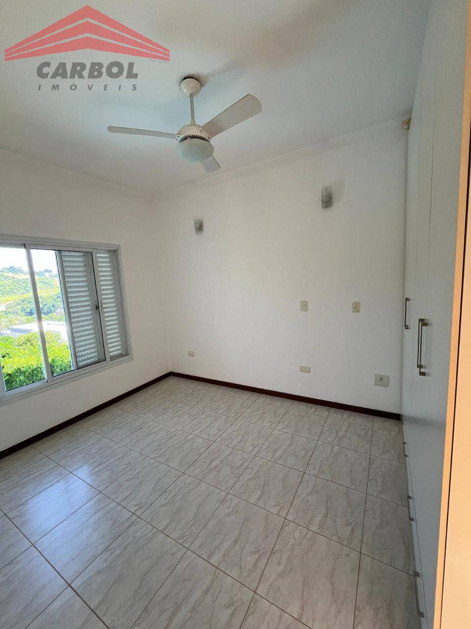 Casa de Condomínio para alugar com 4 quartos, 360m² - Foto 36