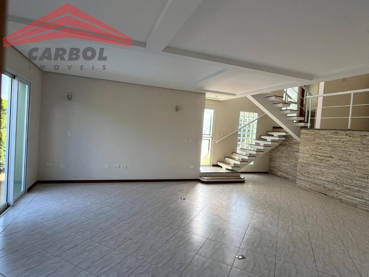 Casa de Condomínio para alugar com 4 quartos, 360m² - Foto 6