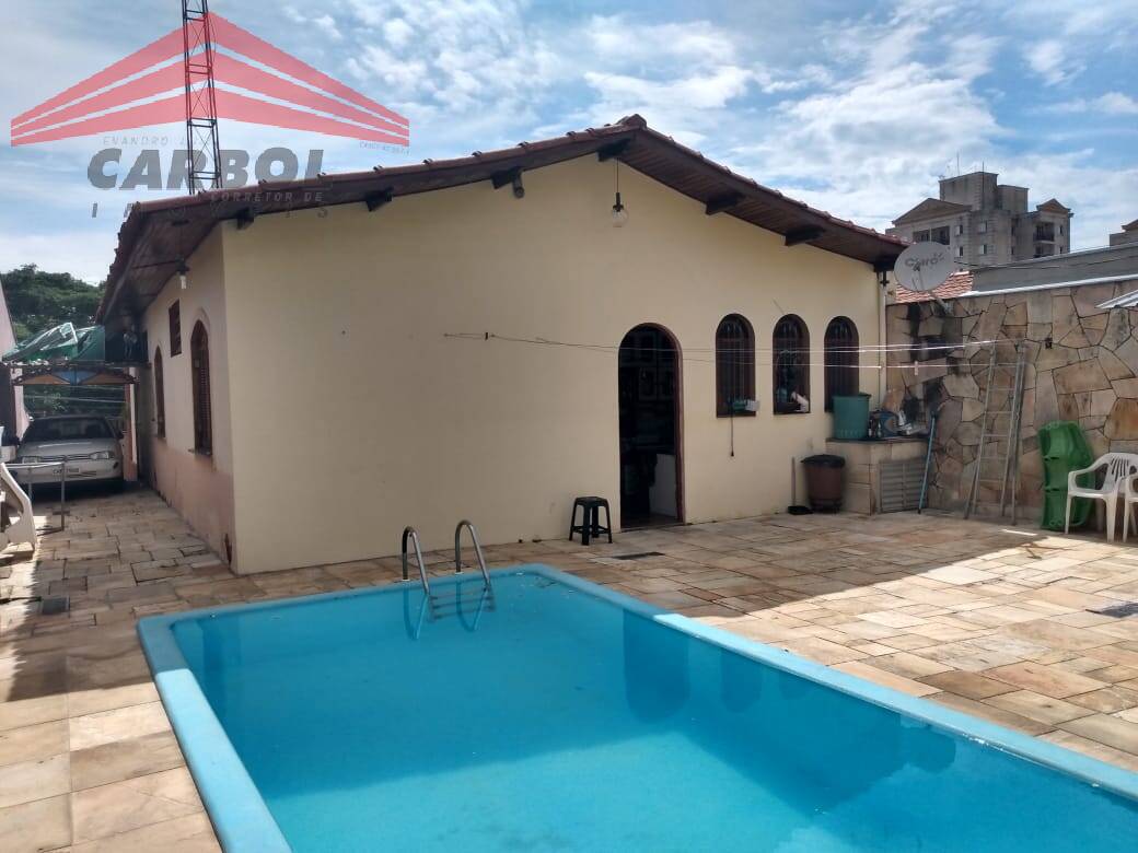 Casa, 3 quartos, 205 m² - Foto 3