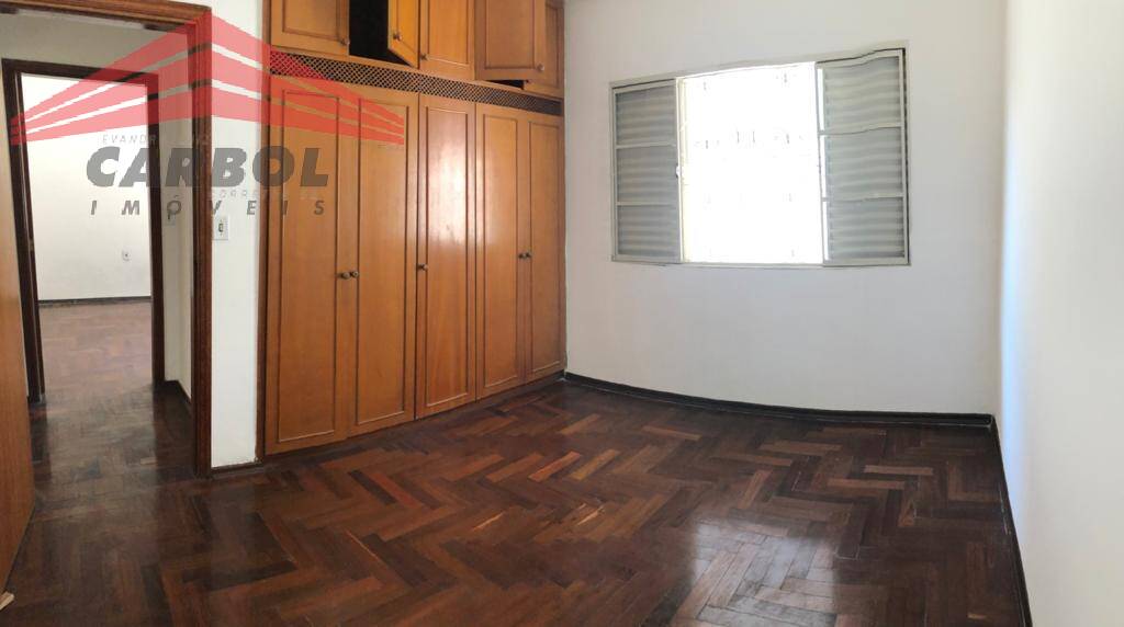 Casa à venda com 3 quartos, 203m² - Foto 11