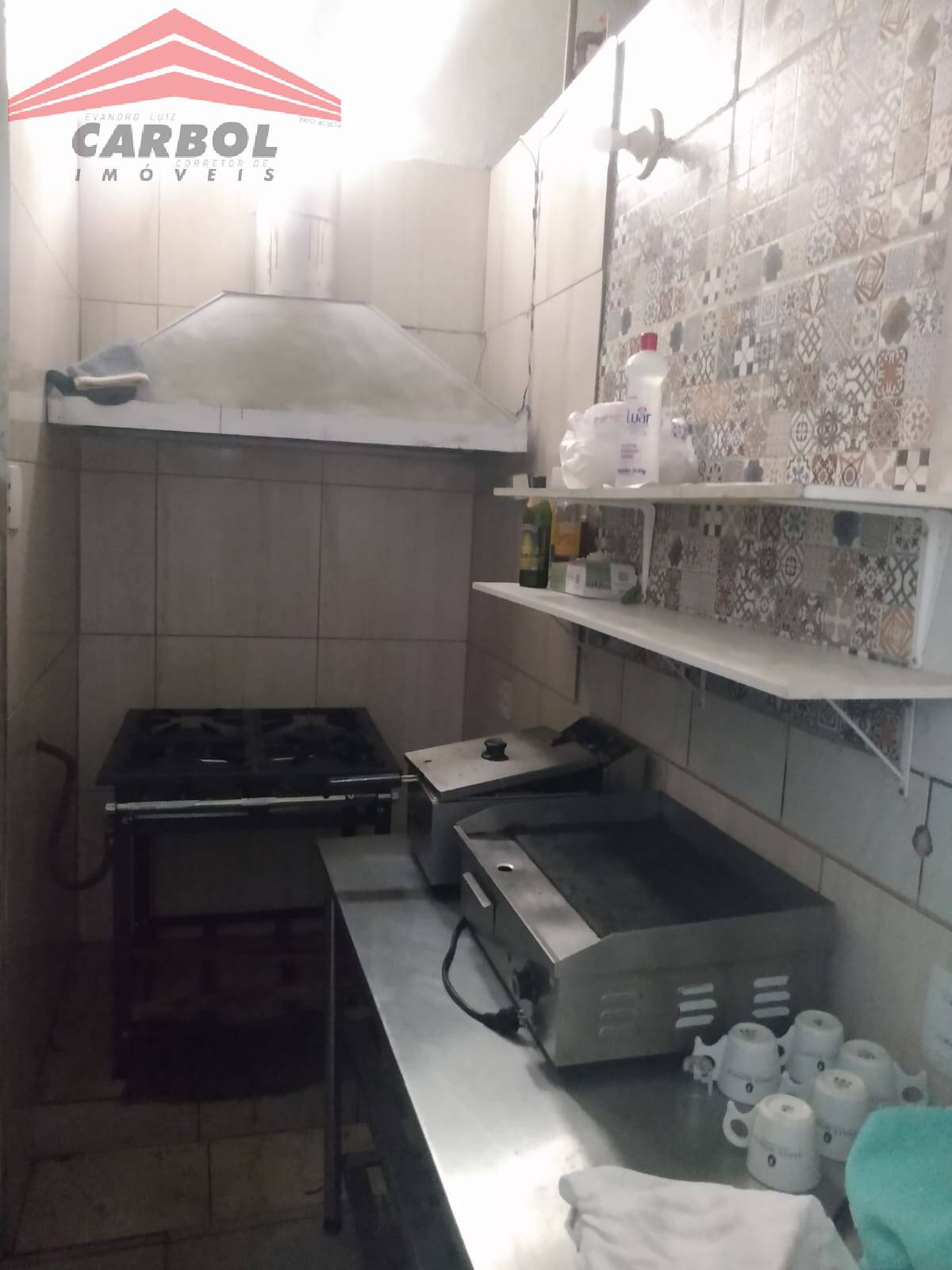 Casa à venda com 3 quartos, 194m² - Foto 9