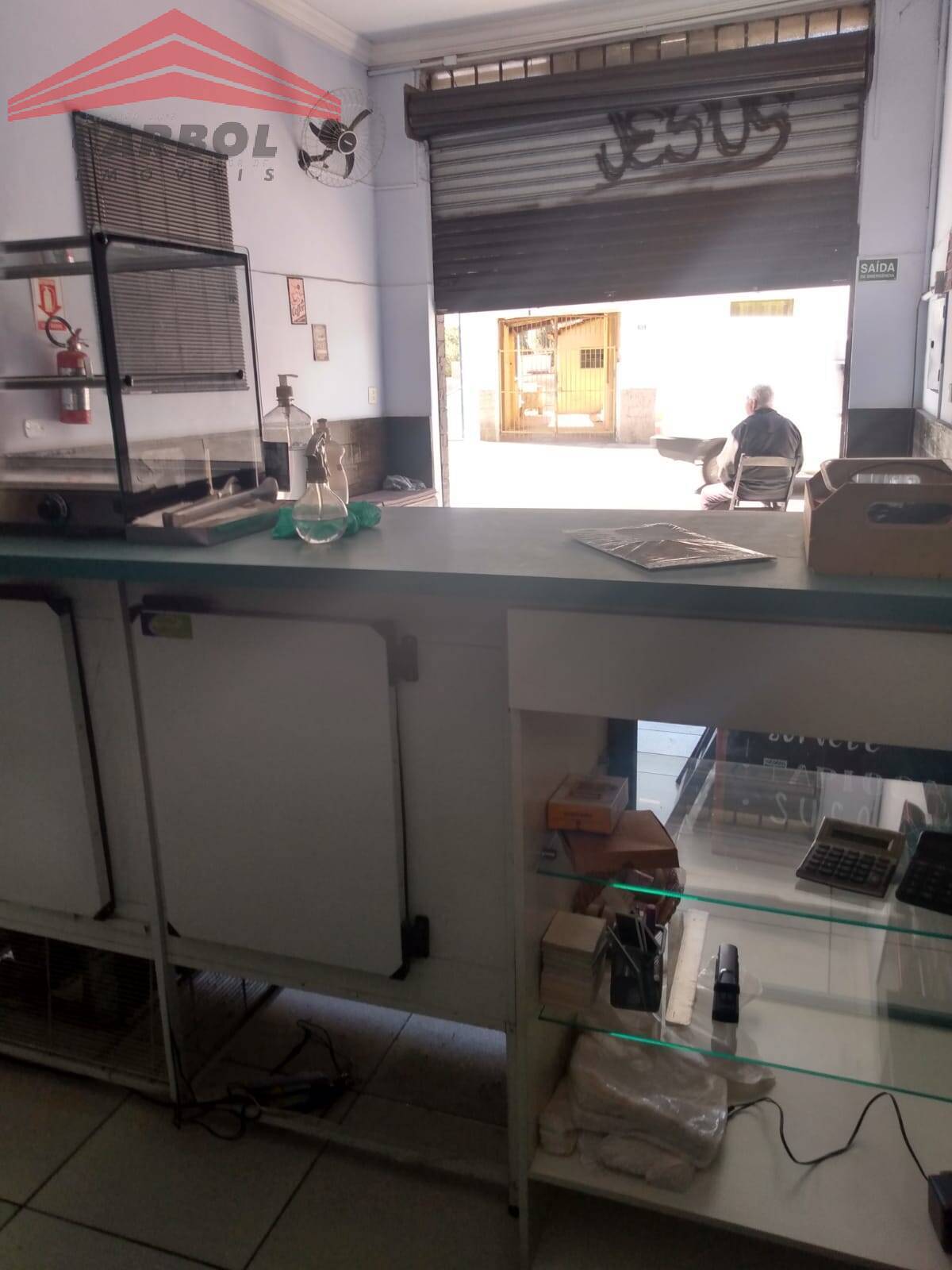 Casa à venda com 3 quartos, 194m² - Foto 8