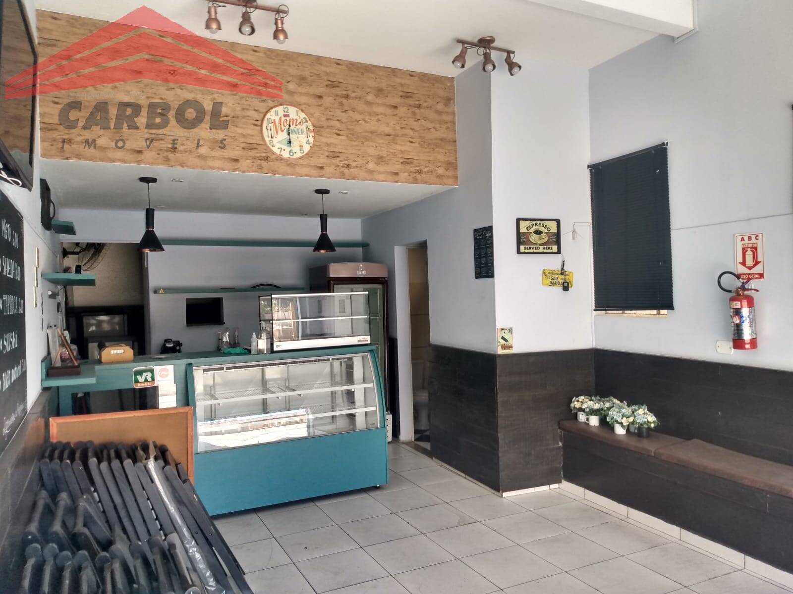 Casa à venda com 3 quartos, 194m² - Foto 5