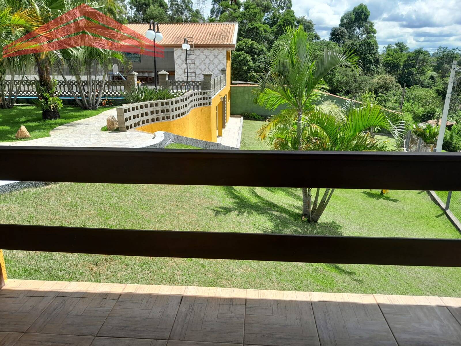 Chácara, 3 quartos, 1076 m² - Foto 2