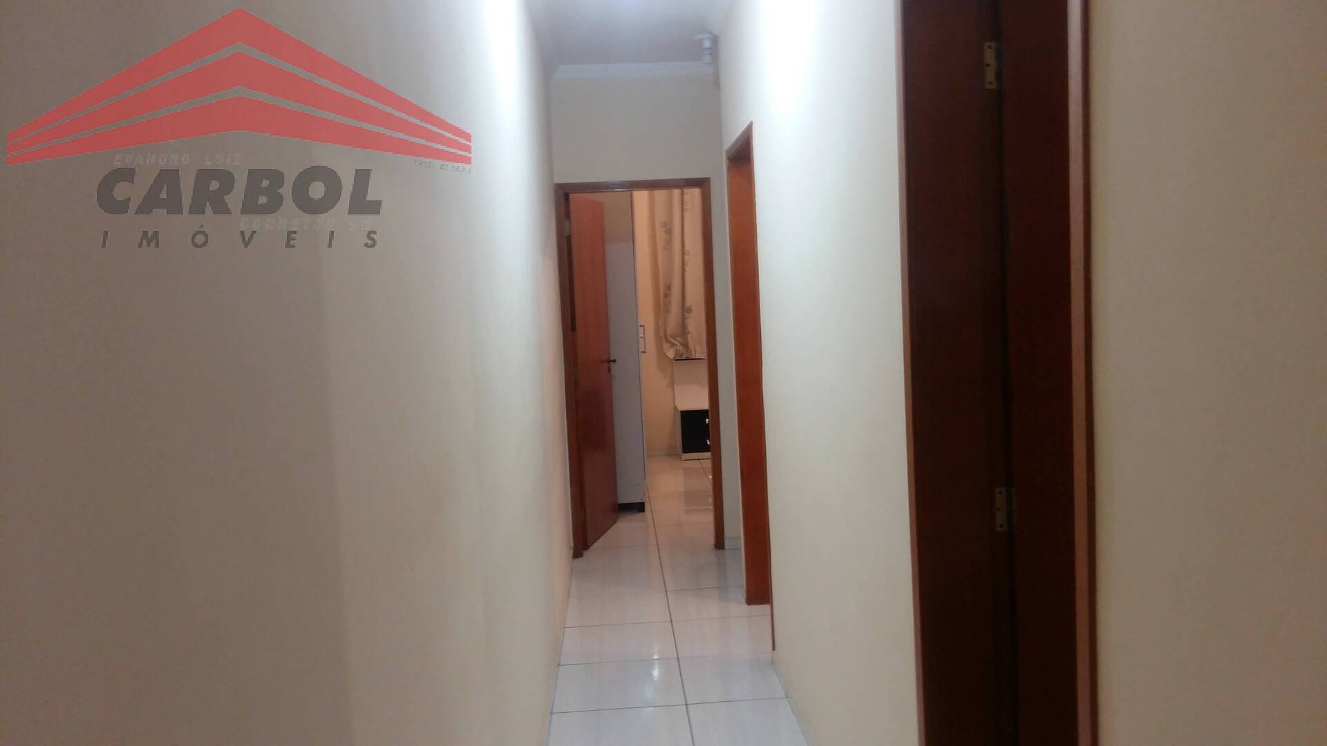 Casa à venda com 3 quartos, 80m² - Foto 5