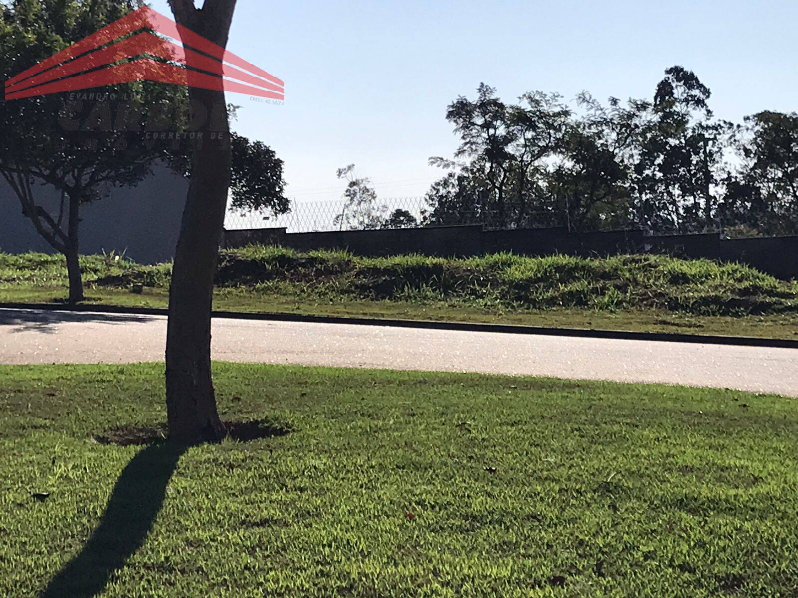 BOSQUE DO HORTO - AT 568m² - LOTE PLANO - PRONTO PARA CONSTRUIR