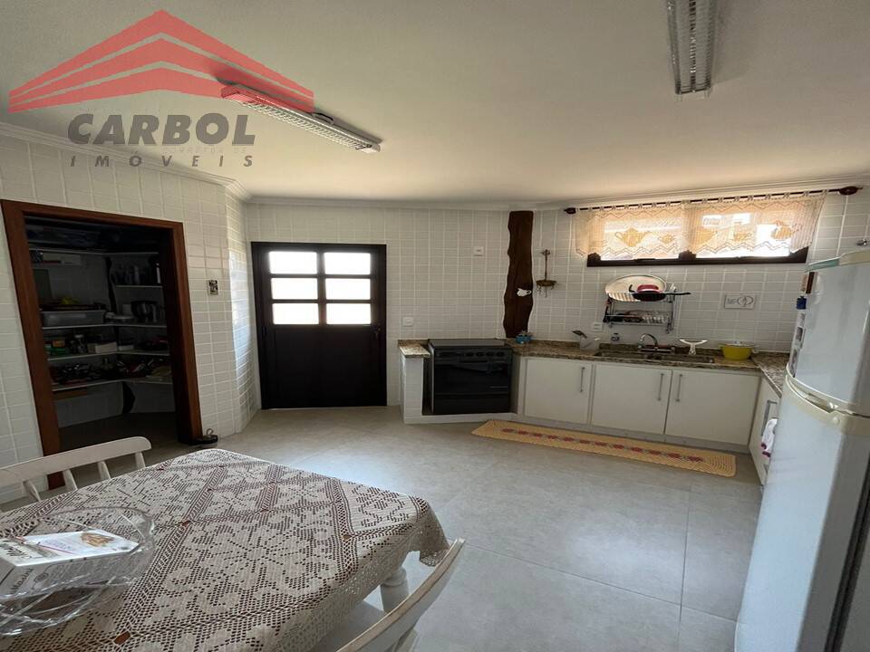 Casa de Condomínio à venda com 3 quartos, 216m² - Foto 6