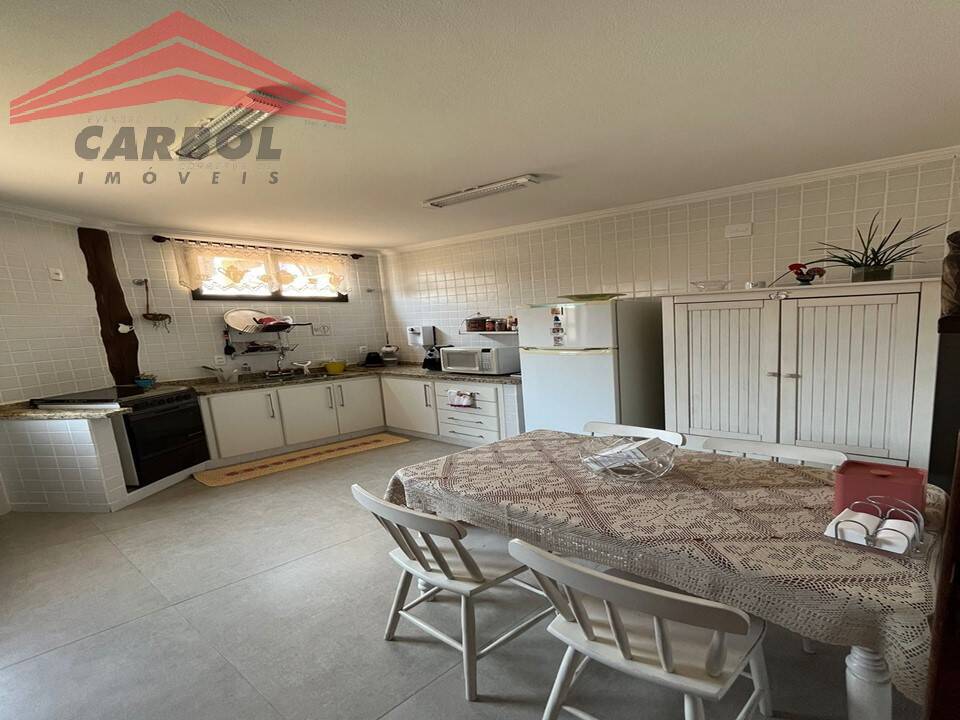 Casa de Condomínio à venda com 3 quartos, 216m² - Foto 5