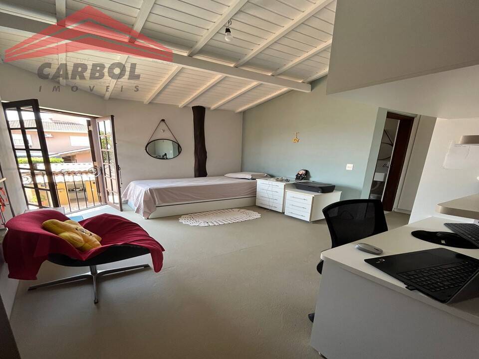 Casa de Condomínio à venda com 3 quartos, 216m² - Foto 10