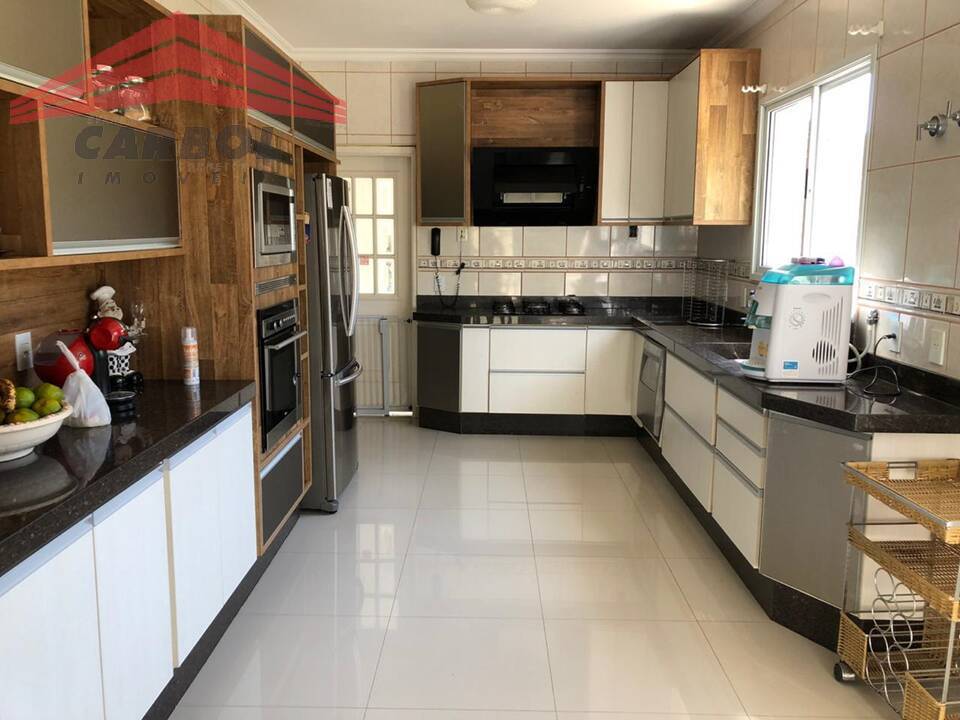 Casa de Condomínio à venda com 4 quartos, 402m² - Foto 5