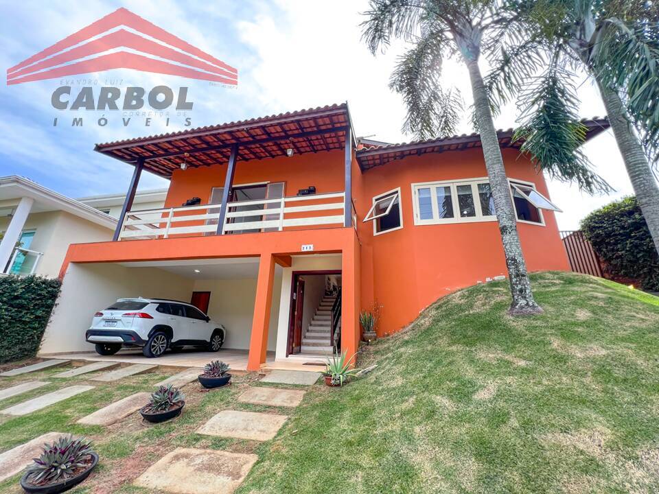 Casa de Condomínio à venda com 4 quartos, 380m² - Foto 1