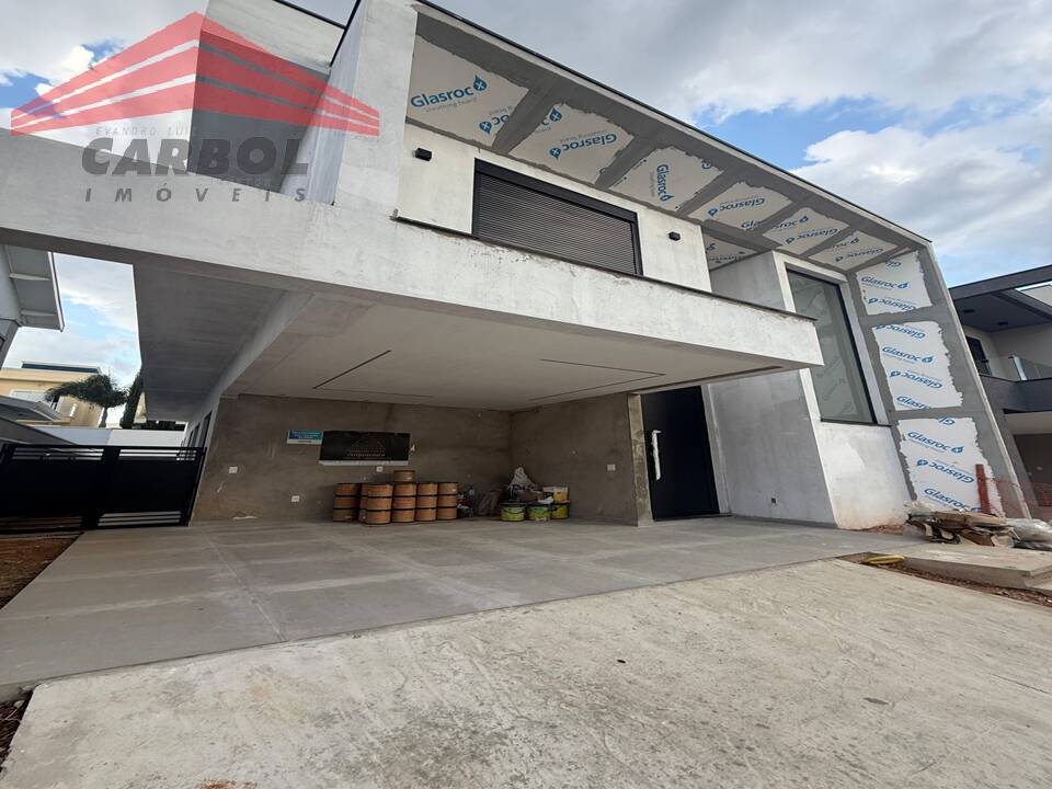 Casa de Condomínio à venda com 3 quartos, 222m² - Foto 1