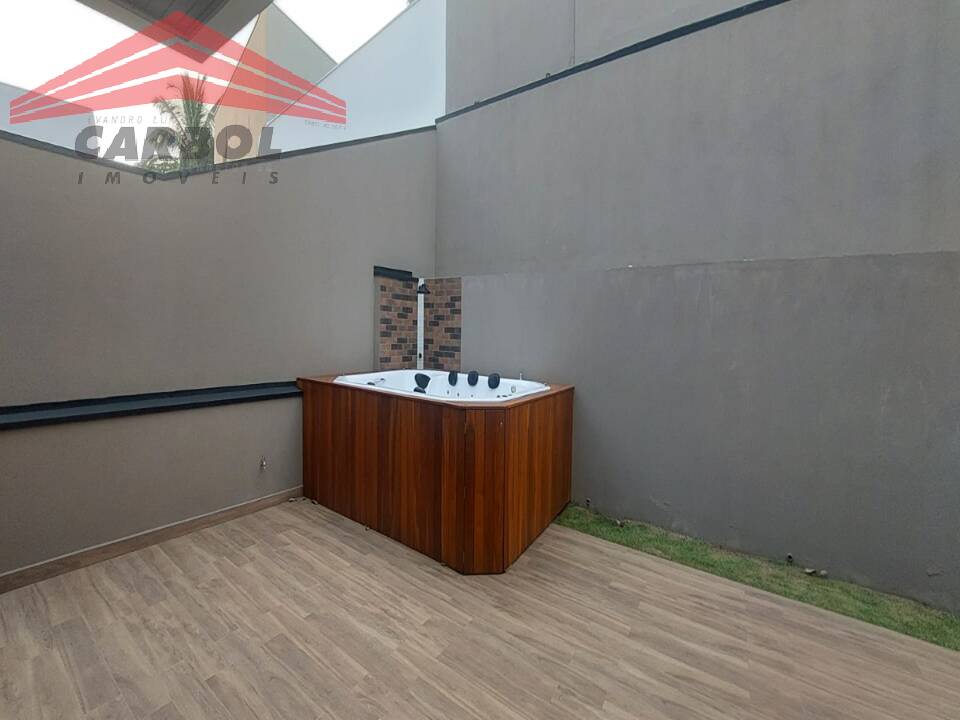 Casa de Condomínio à venda com 3 quartos, 205m² - Foto 4