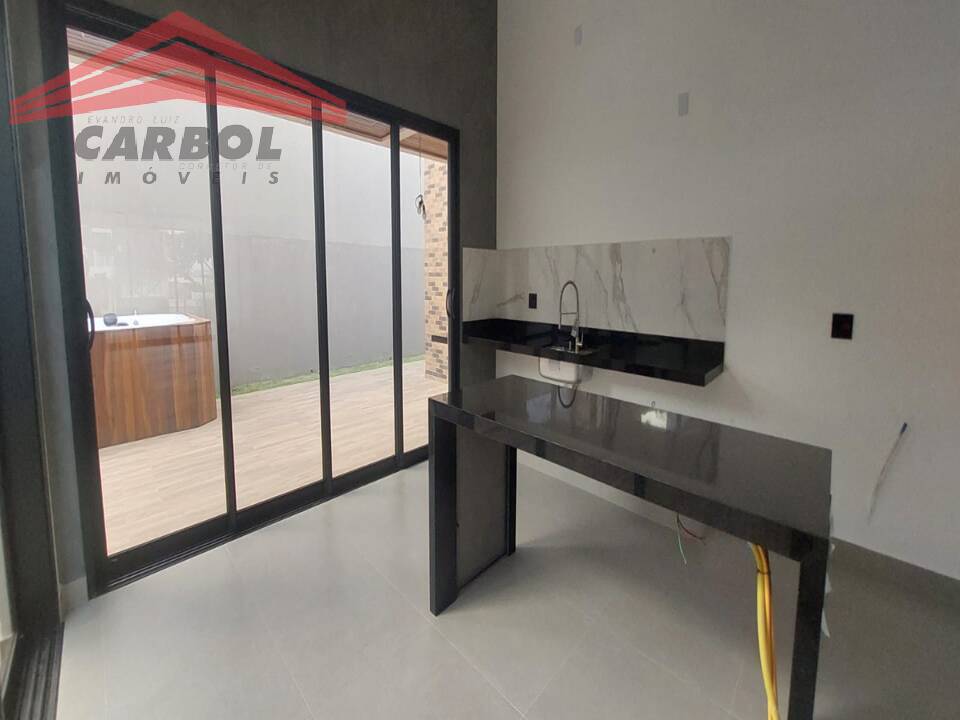 Casa de Condomínio à venda com 3 quartos, 205m² - Foto 10