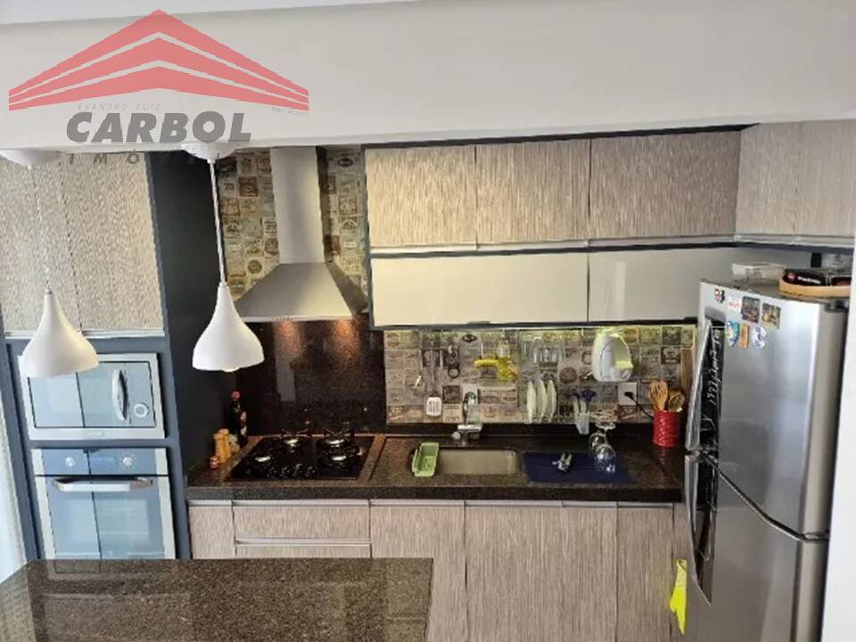 Apartamento à venda com 2 quartos, 60m² - Foto 7