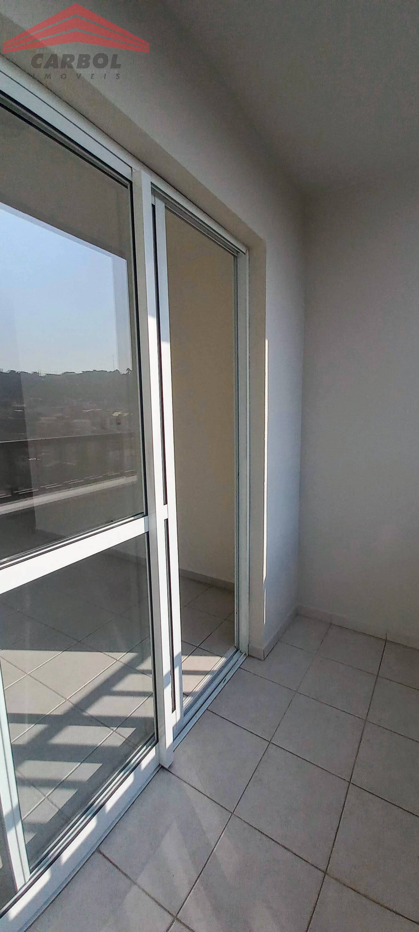 Apartamento à venda com 3 quartos, 86m² - Foto 4