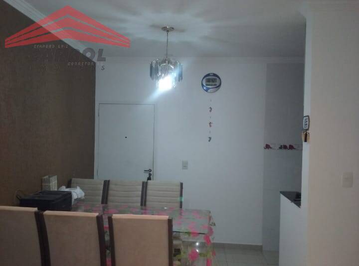 Apartamento à venda com 2 quartos, 50m² - Foto 15
