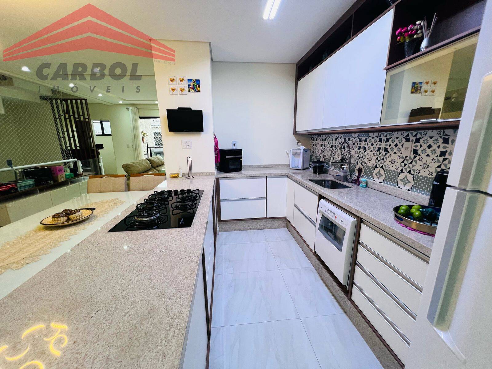 Casa de Condomínio à venda com 3 quartos, 210m² - Foto 7
