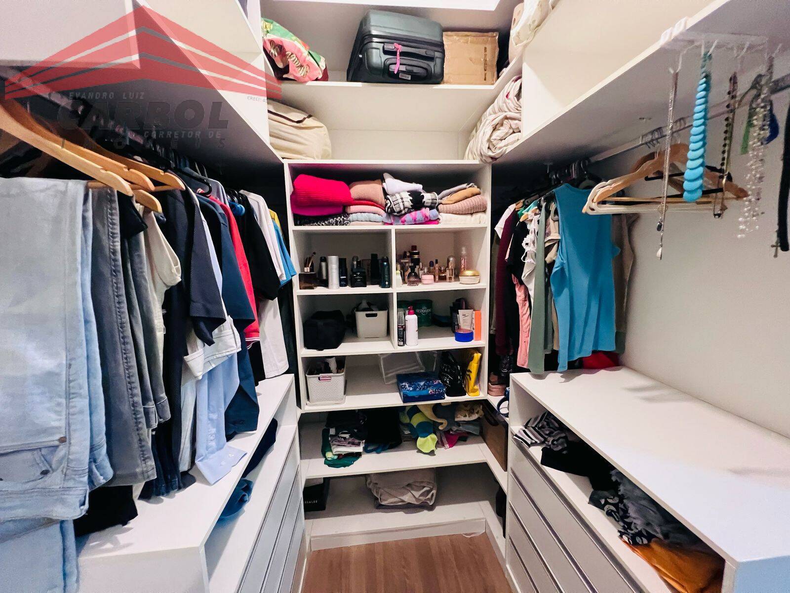 Casa de Condomínio à venda com 3 quartos, 210m² - Foto 19