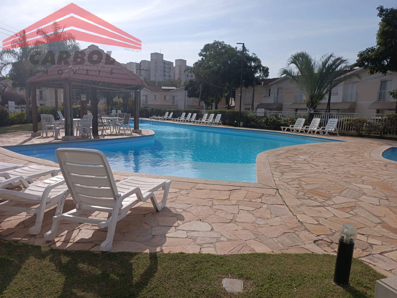 Casa de Condomínio à venda com 3 quartos, 90m² - Foto 2