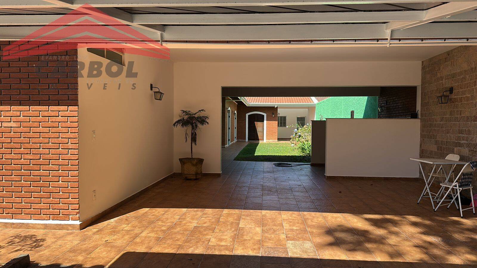 Casa, 3 quartos, 290 m² - Foto 2