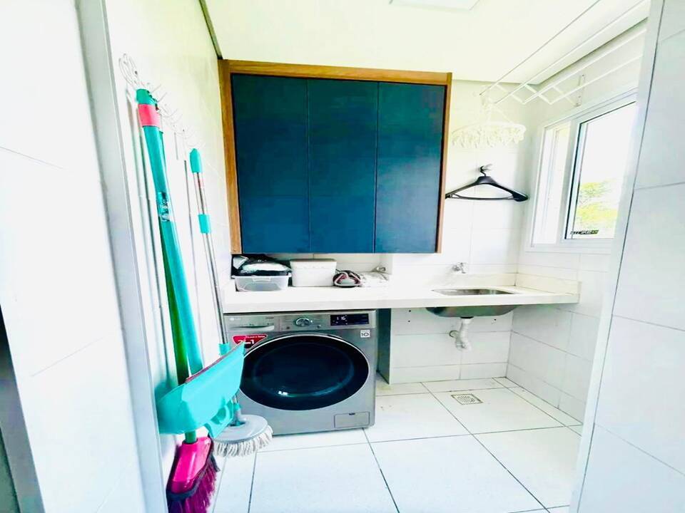 MORADA DOS REIS - MEDEIRO - 3 DORMS. (SUÍTE) - 1 VAGA COBERTA - AU 74m²