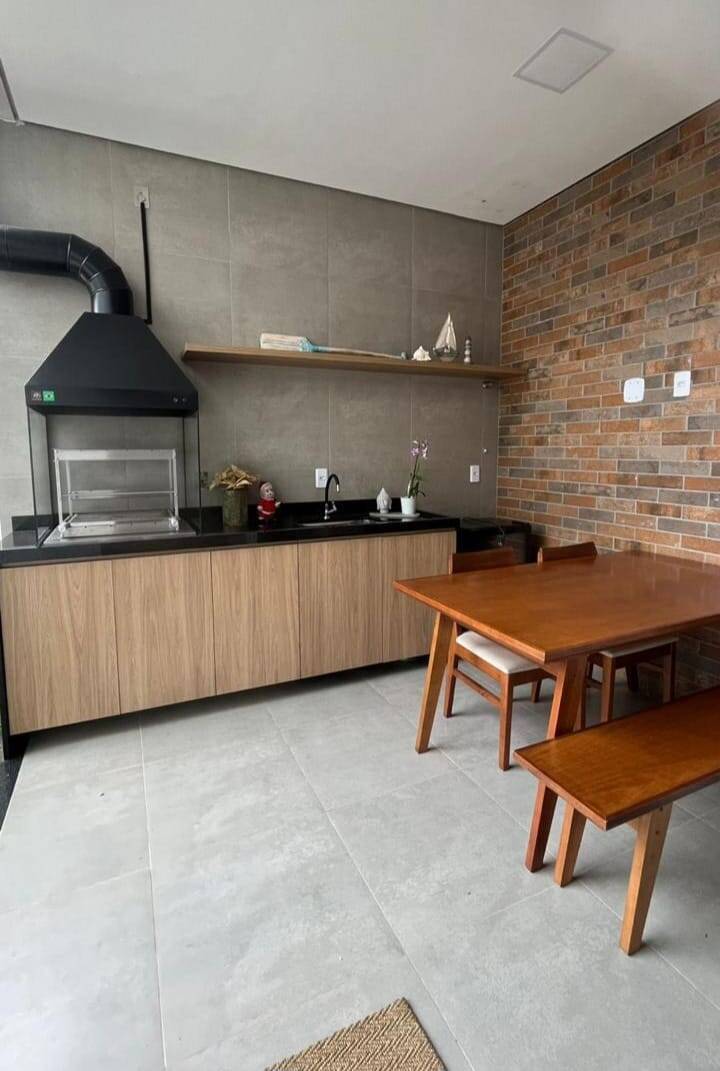COND. RESERVA DA MATA - 3 DORMS. (SUÍTE) - 4 VAGAS - PERMUTA P/ APTO.