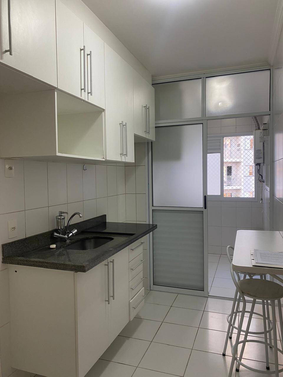 VISTA CENTRALE - 3 DORMS. (SUÍTE) - 2 VAGAS DE GARAGEM - AU 71m²