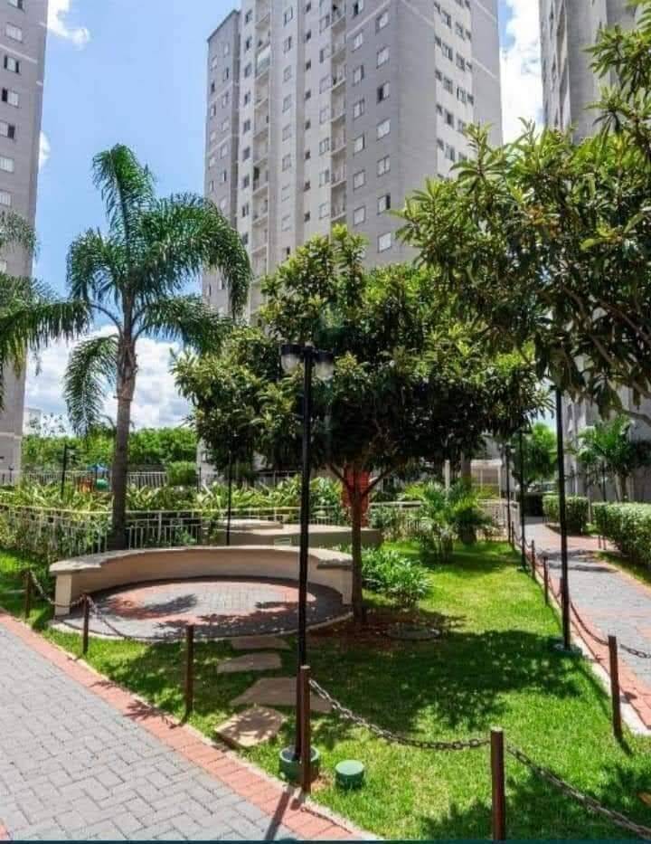 VISTA CENTRALE - 3 DORMS. (SUÍTE) - 2 VAGAS DE GARAGEM - AU 71m²